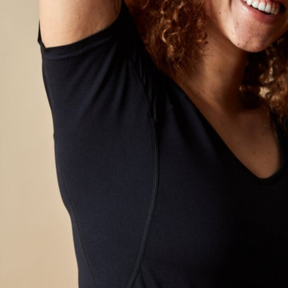 Knix Don't Sweat It T-shirt Black Size XXXL No Odour Shapewear Compression - Picture 2 of 10